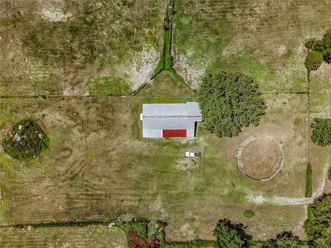 41204 Emeralda Island Road Leesburg FL 34788