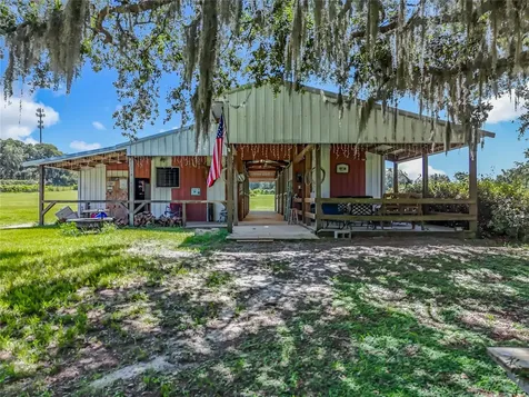 41204 Emeralda Island Road Leesburg FL 34788