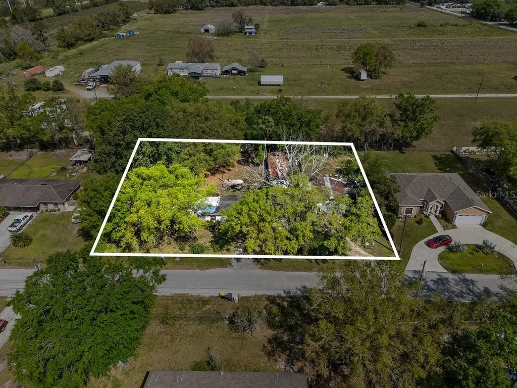 215 10th Wahneta Street W Winter Haven FL 33880