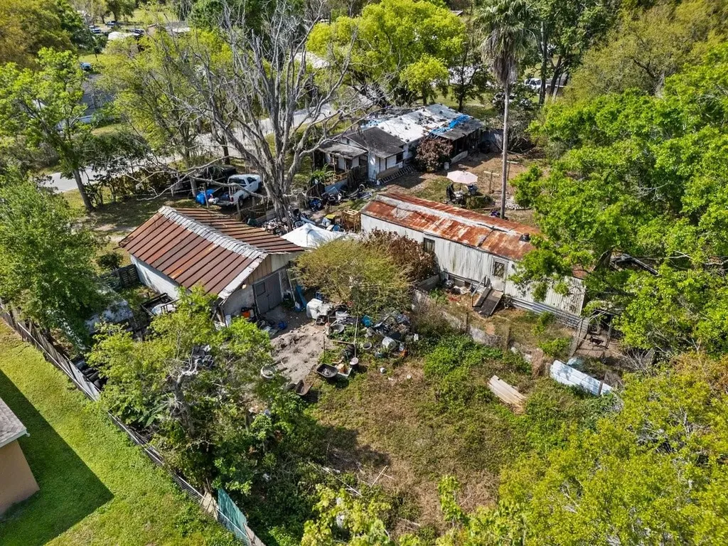 215 10th Wahneta Street W Winter Haven FL 33880
