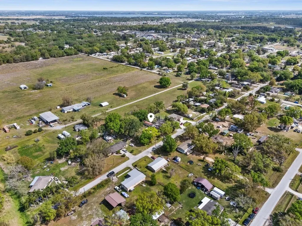 215 10th Wahneta Street W Winter Haven FL 33880