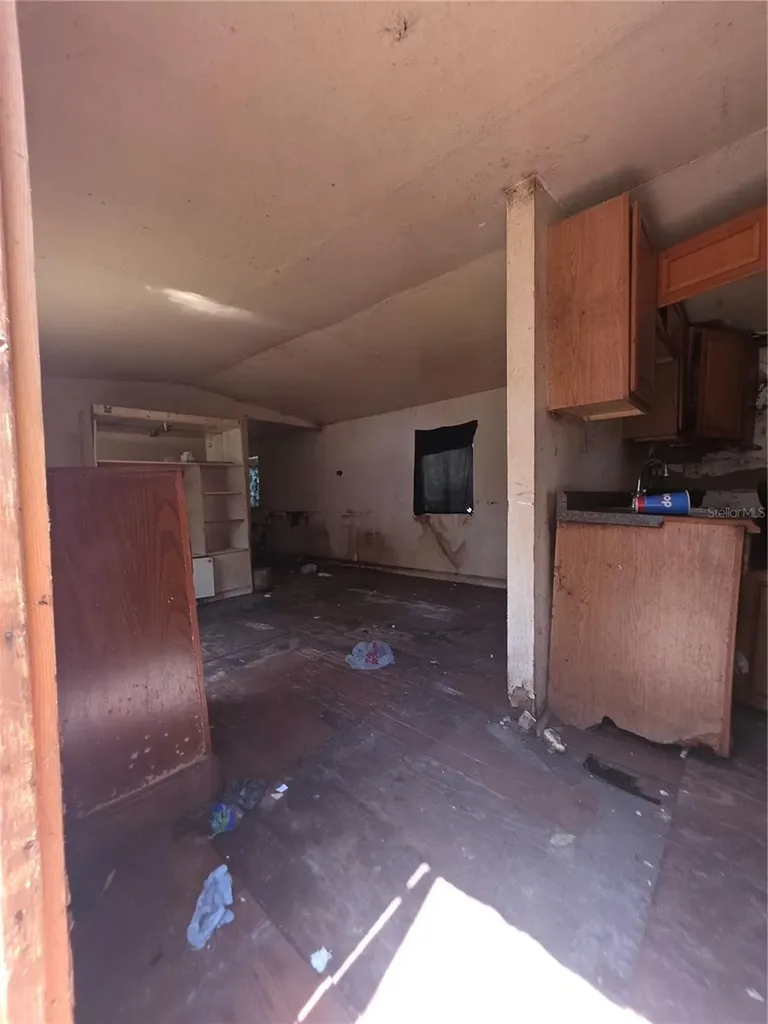 215 10th Wahneta Street W Winter Haven FL 33880