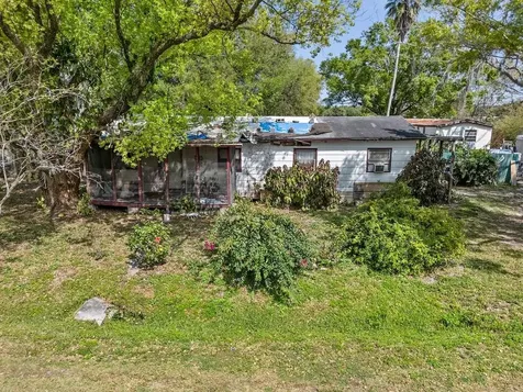 215 10th Wahneta Street W Winter Haven FL 33880