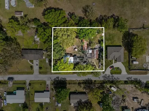 215 10th Wahneta Street W Winter Haven FL 33880
