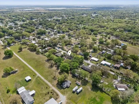 215 10th Wahneta Street W Winter Haven FL 33880