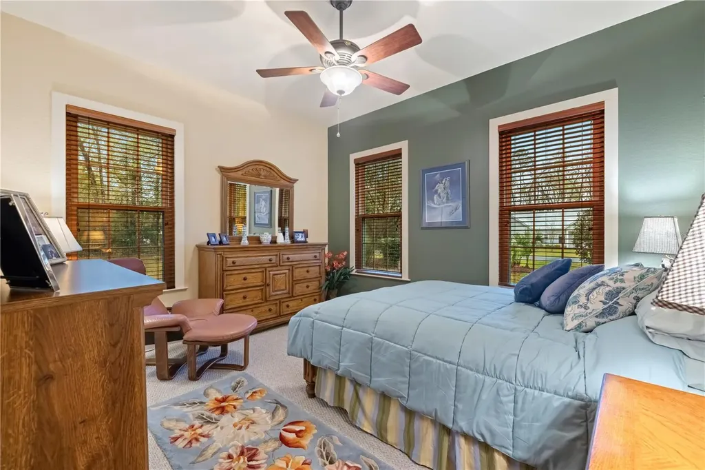 9250 Emily Drive Fanning Springs FL 32693