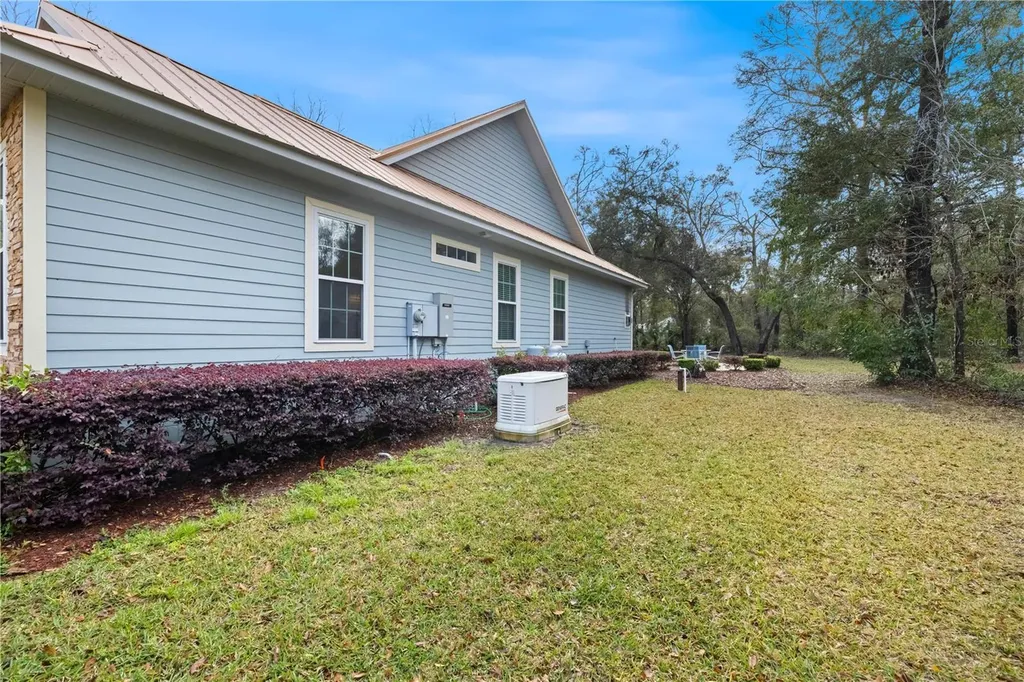 9250 Emily Drive Fanning Springs FL 32693