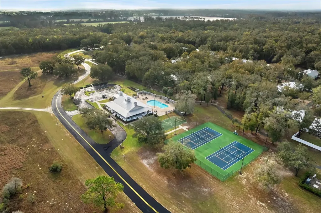 9250 Emily Drive Fanning Springs FL 32693