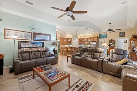 9250 Emily Drive Fanning Springs FL 32693