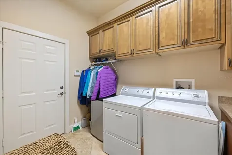 9250 Emily Drive Fanning Springs FL 32693