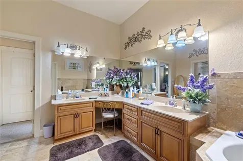 9250 Emily Drive Fanning Springs FL 32693