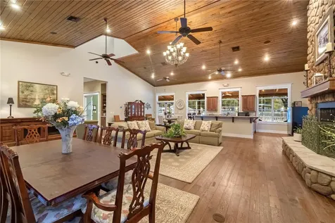 9250 Emily Drive Fanning Springs FL 32693