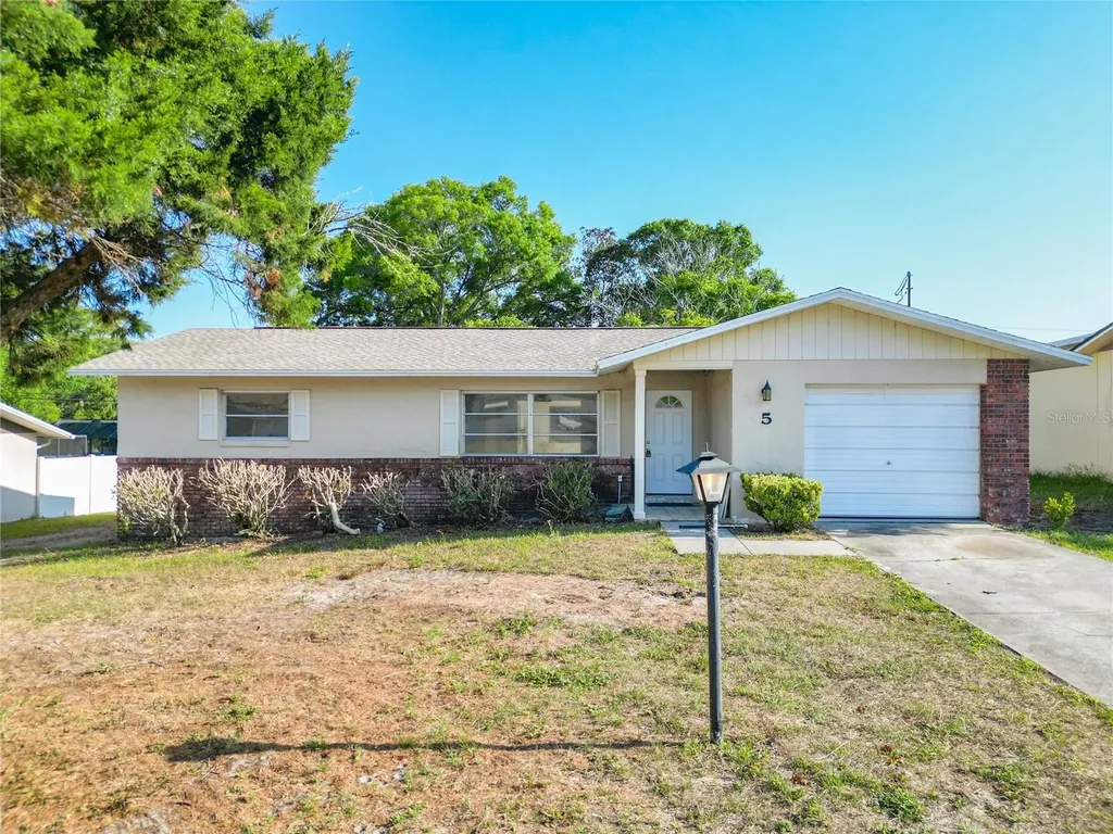 5 Montana Street Beverly Hills FL 34465