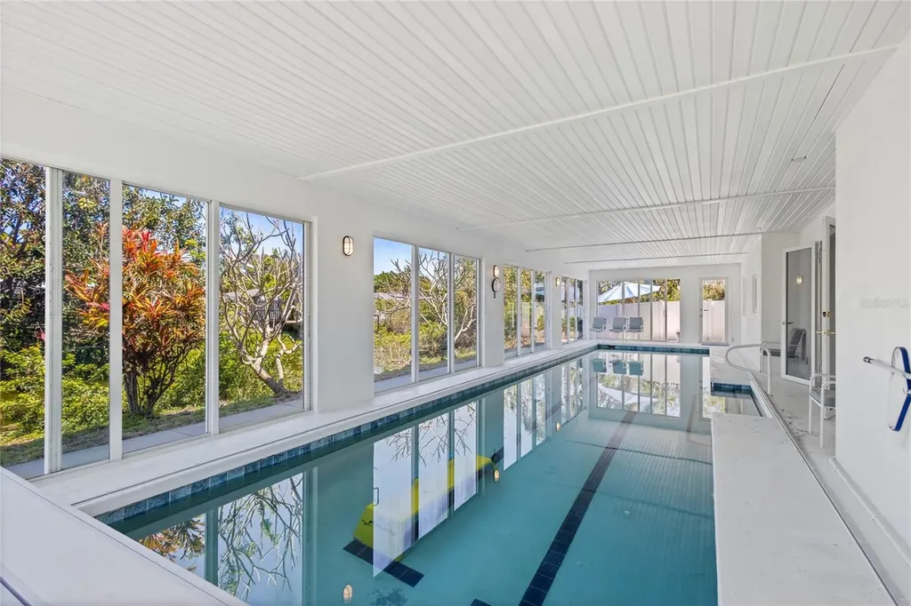 3319 Mayflower Street Sarasota FL 34231
