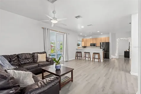 3319 Mayflower Street Sarasota FL 34231