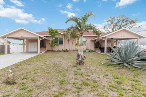 4527 86th Street Court W Bradenton FL 34210