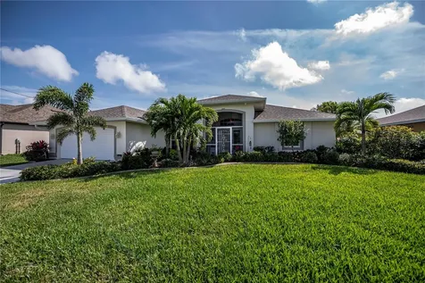 2702 SW 31st Lane Cape Coral FL 33914