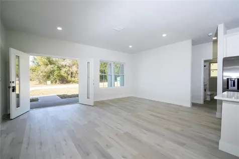 9484 N Pineview Way Citrus Springs FL 34434