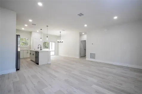 9484 N Pineview Way Citrus Springs FL 34434