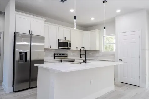 9484 N Pineview Way Citrus Springs FL 34434