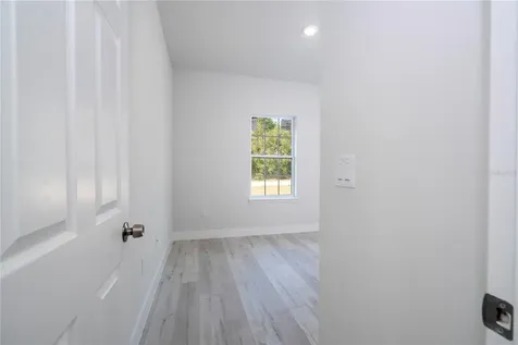 9484 N Pineview Way Citrus Springs FL 34434