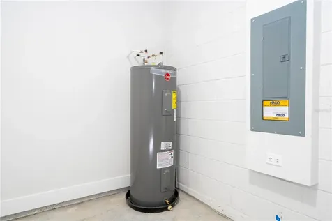 9484 N Pineview Way Citrus Springs FL 34434