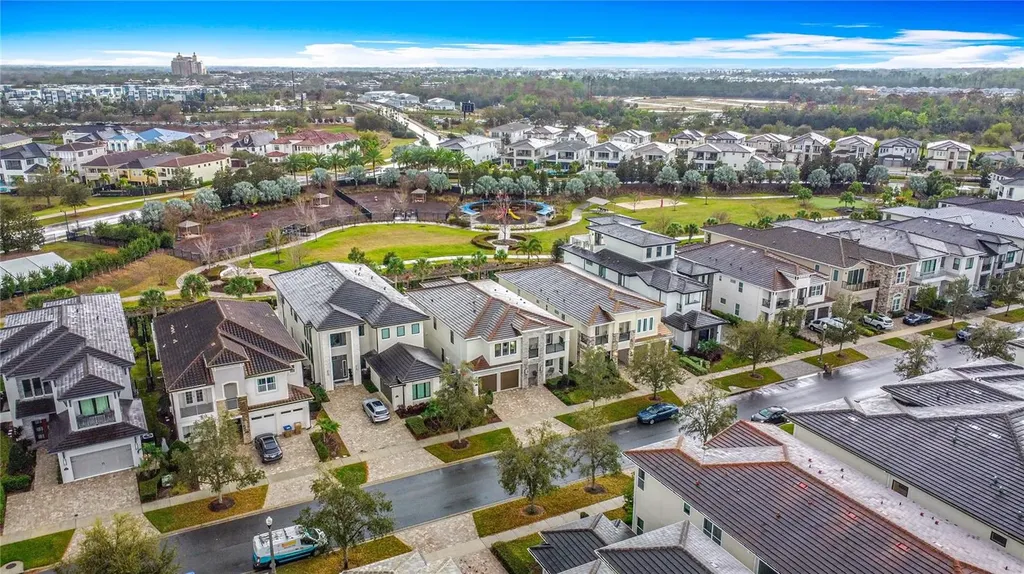 1003 Jack Nicklaus Court Kissimmee FL 34747