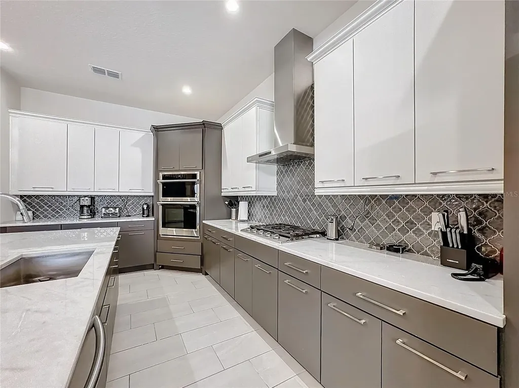 1003 Jack Nicklaus Court Kissimmee FL 34747