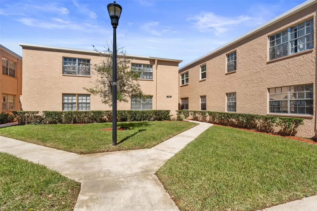 4724 Michael Court Tampa FL 33614