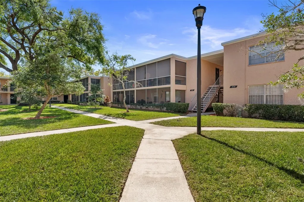 4724 Michael Court Tampa FL 33614