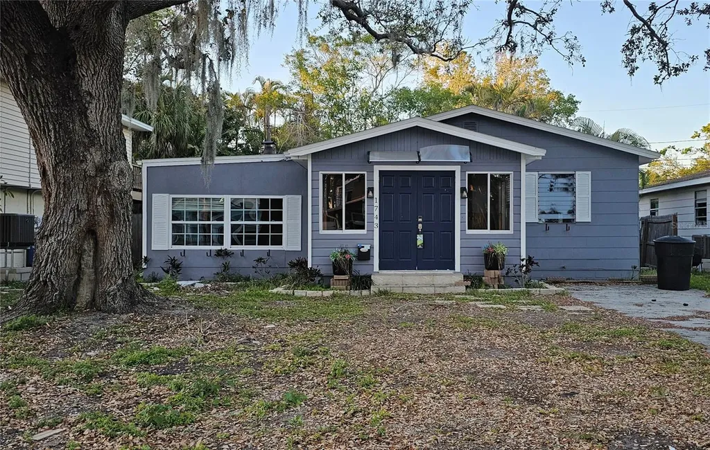 1743 Maryland Avenue NE St Petersburg FL 33703