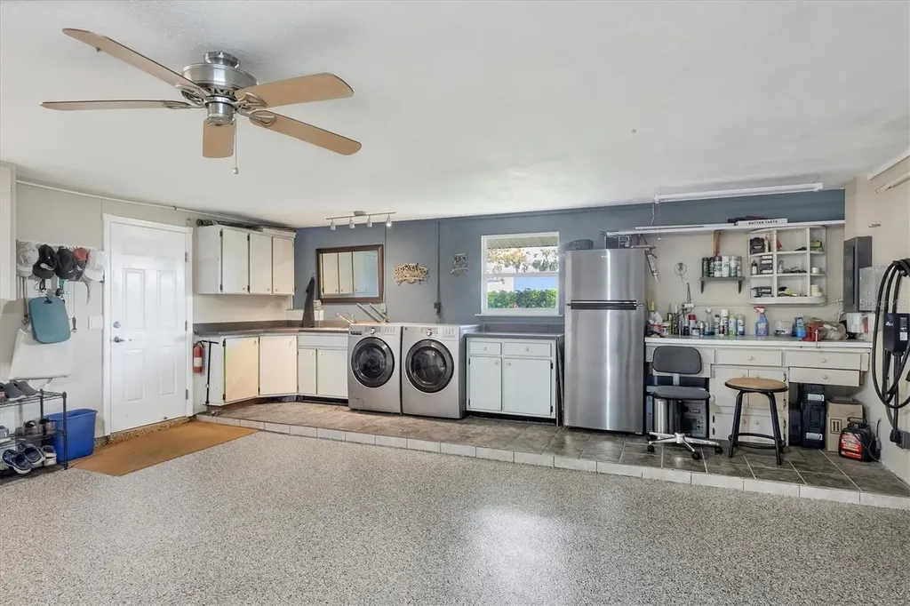 51 Oakwood Drive N Englewood FL 34223