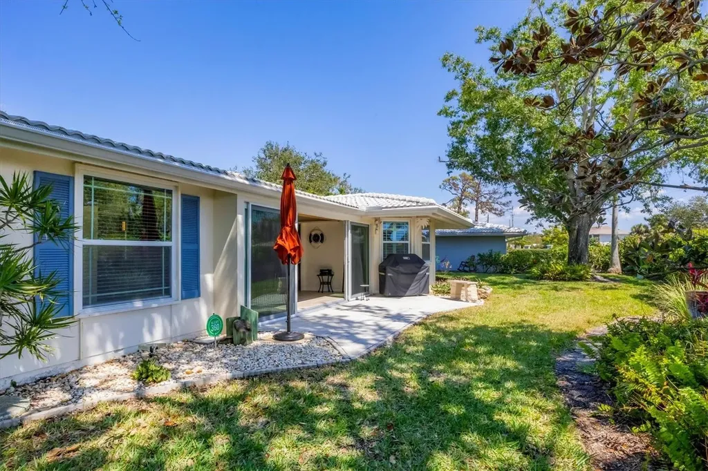 51 Oakwood Drive N Englewood FL 34223