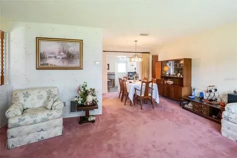 1830 Oak Forest Drive S Clearwater FL 33759