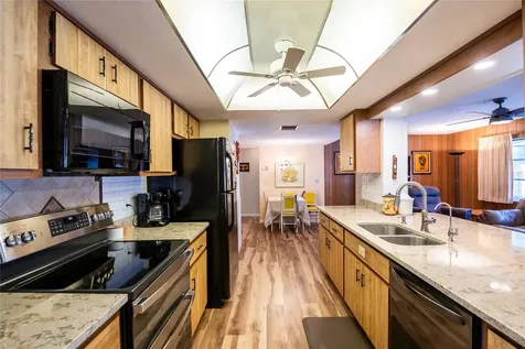 1830 Oak Forest Drive S Clearwater FL 33759