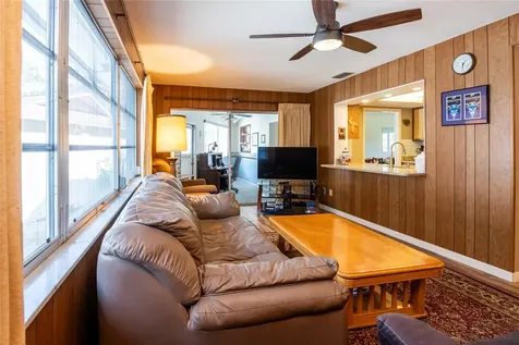 1830 Oak Forest Drive S Clearwater FL 33759