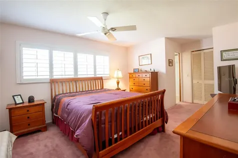 1830 Oak Forest Drive S Clearwater FL 33759