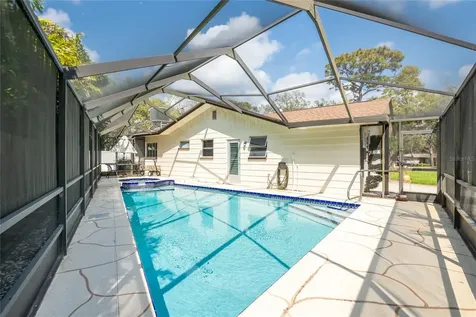 1830 Oak Forest Drive S Clearwater FL 33759