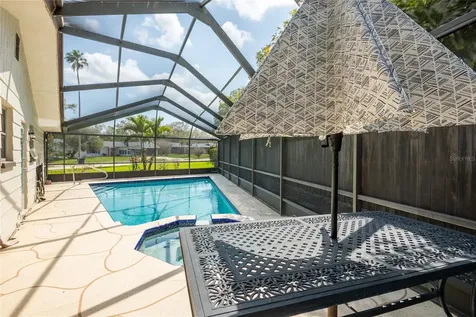 1830 Oak Forest Drive S Clearwater FL 33759