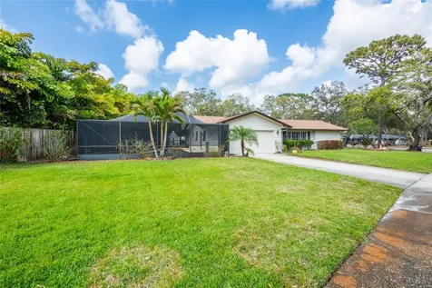 1830 Oak Forest Drive S Clearwater FL 33759