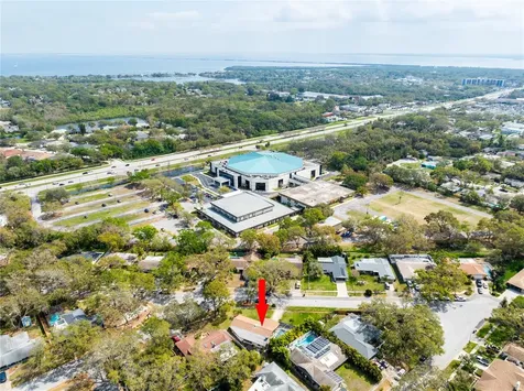 1830 Oak Forest Drive S Clearwater FL 33759