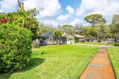 1830 Oak Forest Drive S Clearwater FL 33759