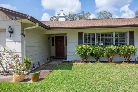 1830 Oak Forest Drive S Clearwater FL 33759