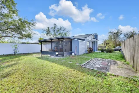 1225 Mohrlake Drive Brandon FL 33511