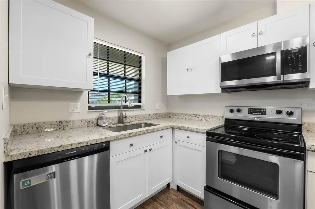 2723 Beacon Street Eustis FL 32726