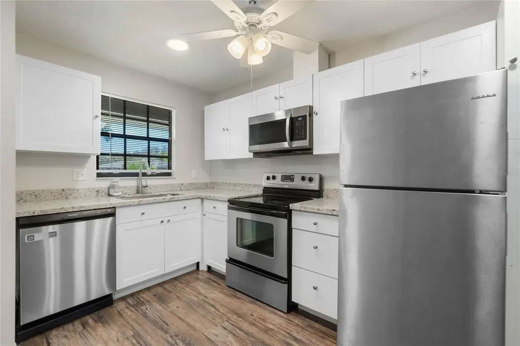 2723 Beacon Street Eustis FL 32726