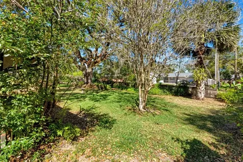 2723 Beacon Street Eustis FL 32726
