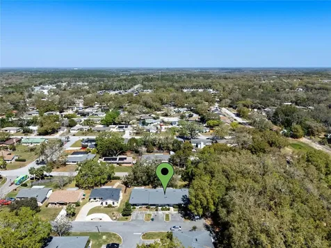 2723 Beacon Street Eustis FL 32726