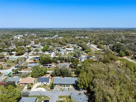 2723 Beacon Street Eustis FL 32726