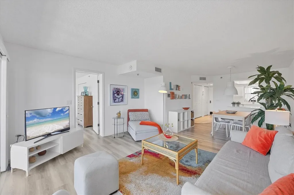 1001 Benjamin Franklin Drive Sarasota FL 34236